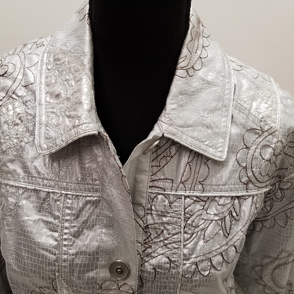 Chico's Metallic Silver Light Weight Jacket